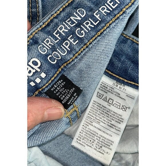 Gap Girlfriend Jeans Slim Tapered Mid Rise Basic Soft Grunge Basic Womens 6/28R - Picture 4 of 9